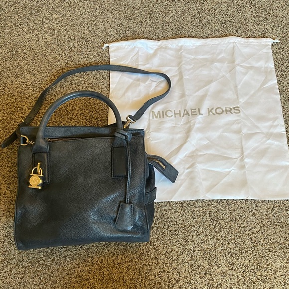 MICHAEL Michael Kors Handbags - Michael Kors MK black shoulder or crossbody purse